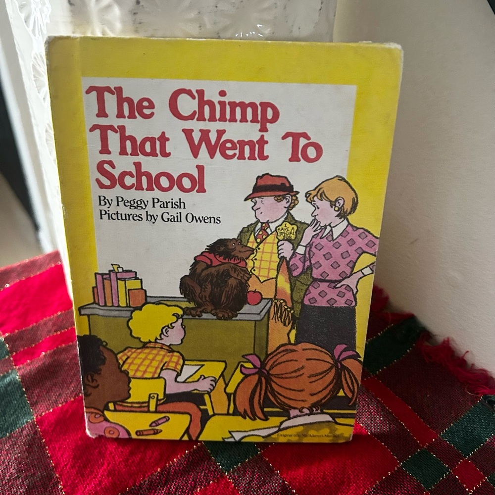 Vintage 1982 Peggy Parish The Chimp That Went To School Weekly Reader Hardcover